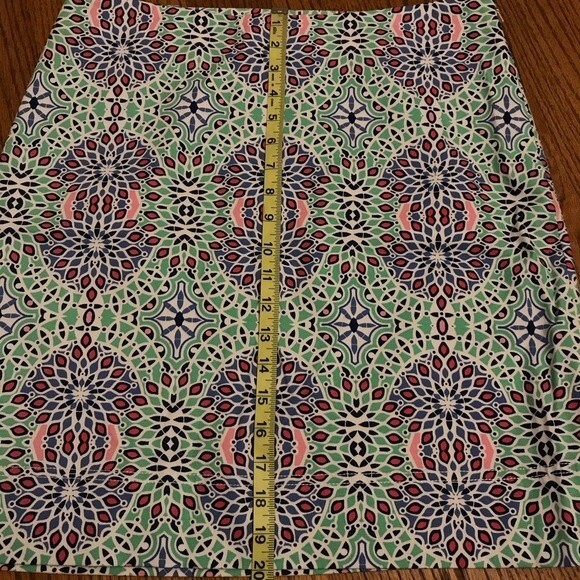 Talbots Colorful Stained Glass Kaleidoscope Fitted Pencil Above Knee Skirt - Picture 12 of 13